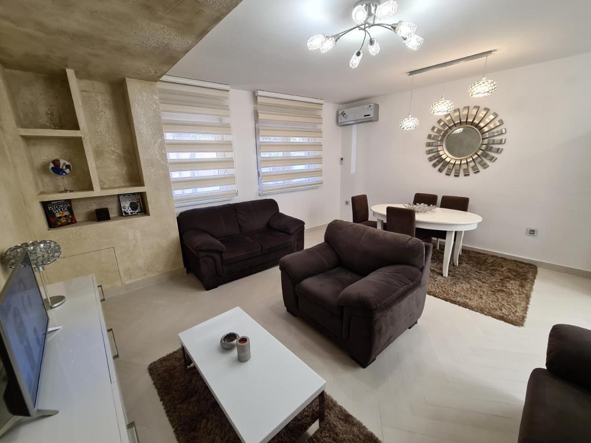 Adonis Apartment Novi Sad Exterior foto