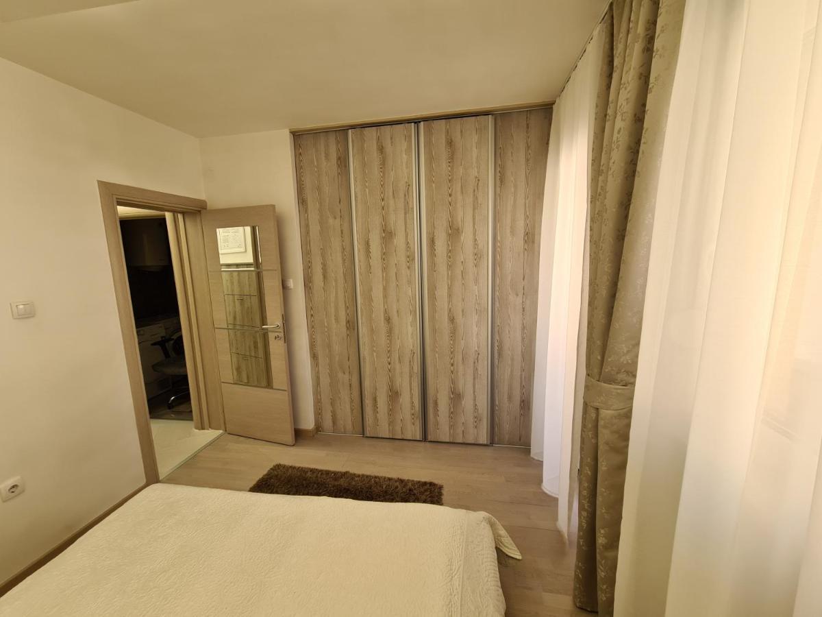 Adonis Apartment Novi Sad Exterior foto