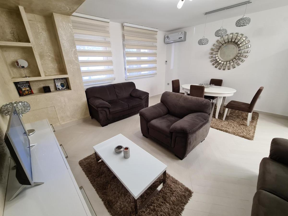 Adonis Apartment Novi Sad Exterior foto