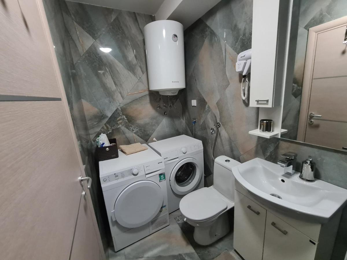 Adonis Apartment Novi Sad Exterior foto